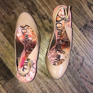 Same Edelman Tan Patent Wedges